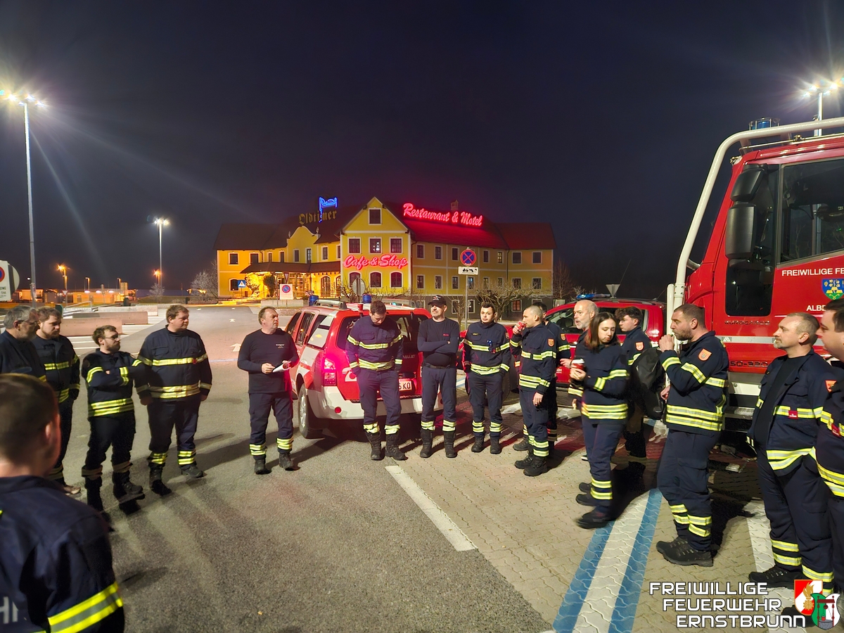Waldbrand in Schwarzau im Gebirge