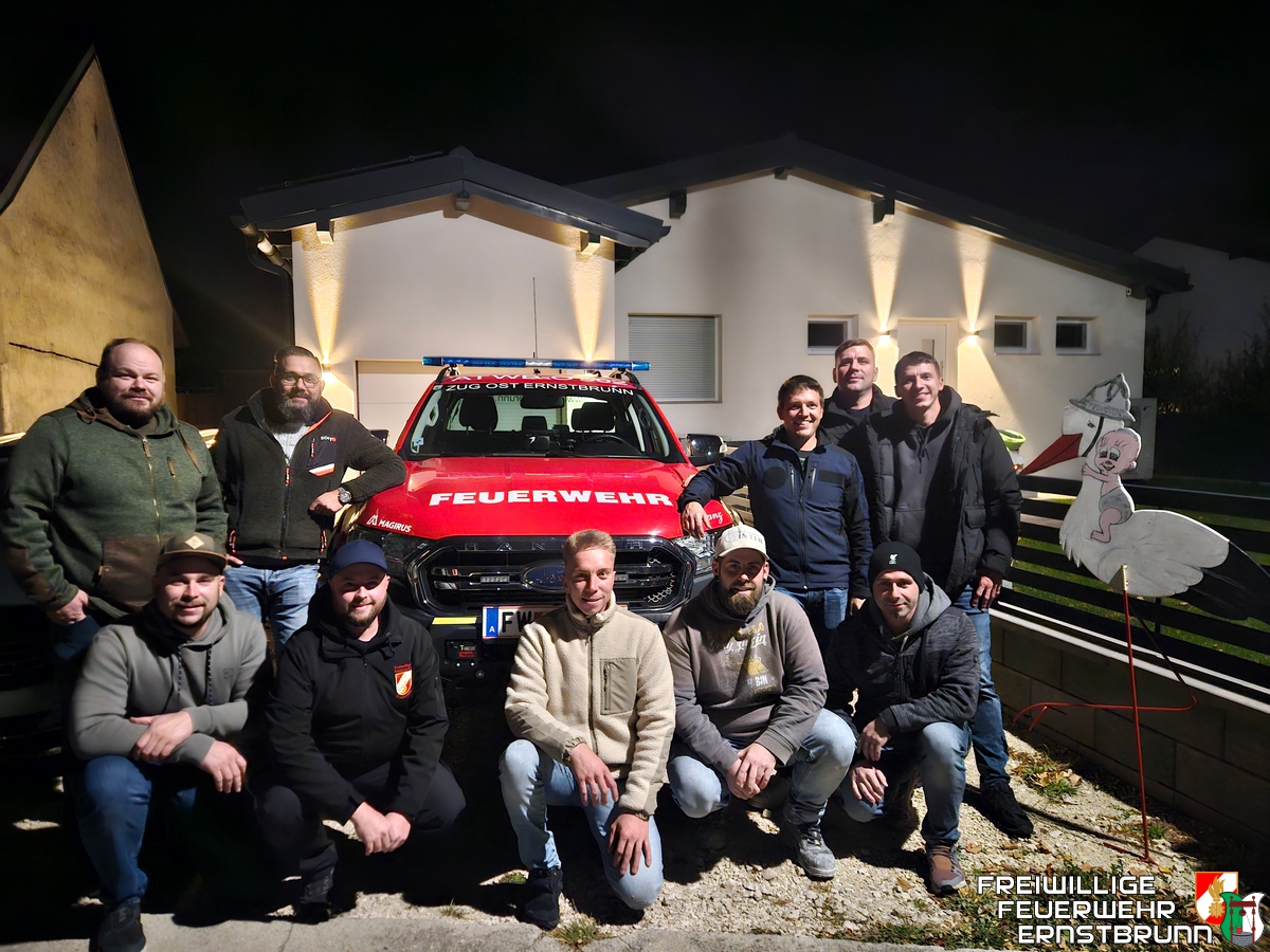 Der Feuerwehrstorch ist wieder gelandet